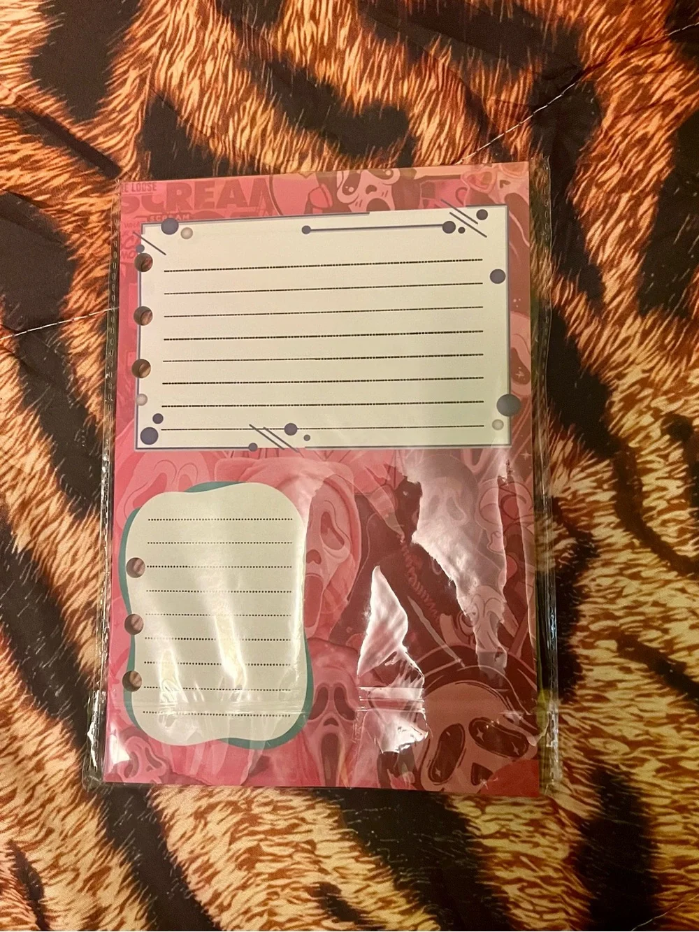 New Ghostface Binder and Paper Set 9x7